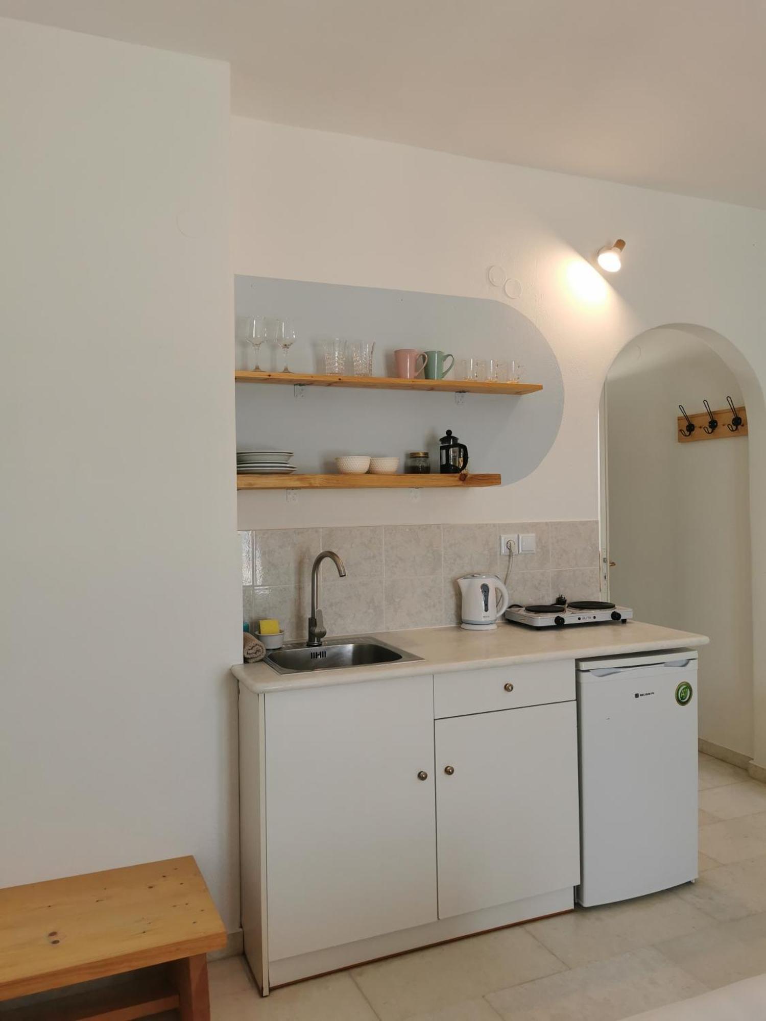 Kr Apartments Aliki  Exterior photo